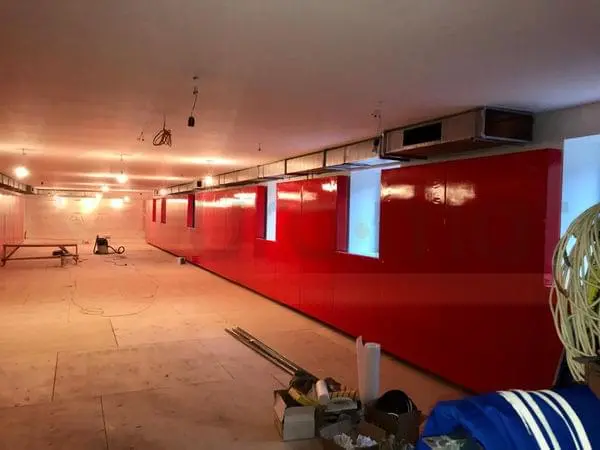 Универсальный зал